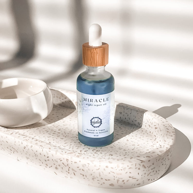 miracle night repair lightweight face oil for oily and combination skin